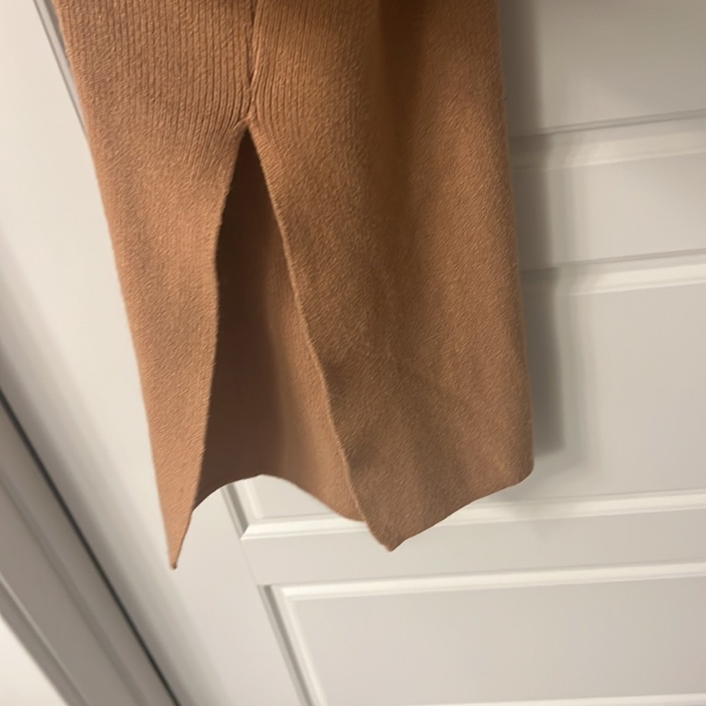 Gorgeous long sweater dress tan ๐ - Picture 2 of 2
